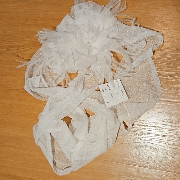 Nwt Floral bridal sash belt - Picture 2 of 4